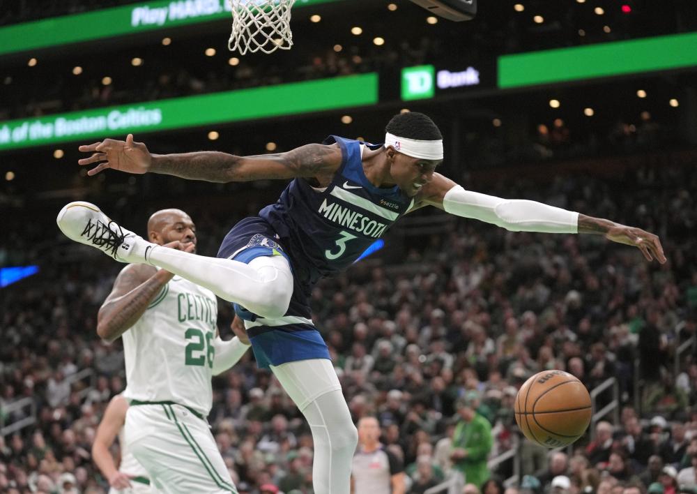 年轻球员培 年轻球员培