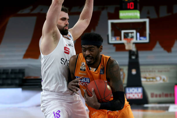 也是向外界 也是向外界