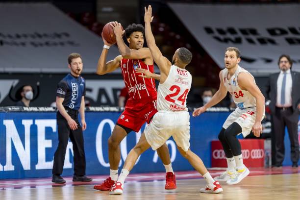 高于一切 高于一切